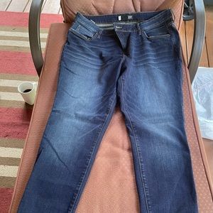 KUT skinny jeans NWT
